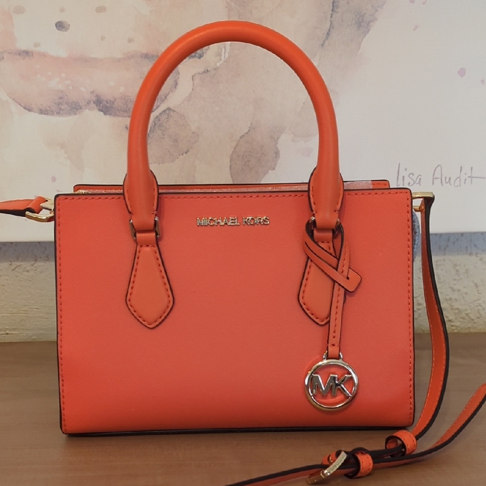 Michael Kors Crossbody/Handbag